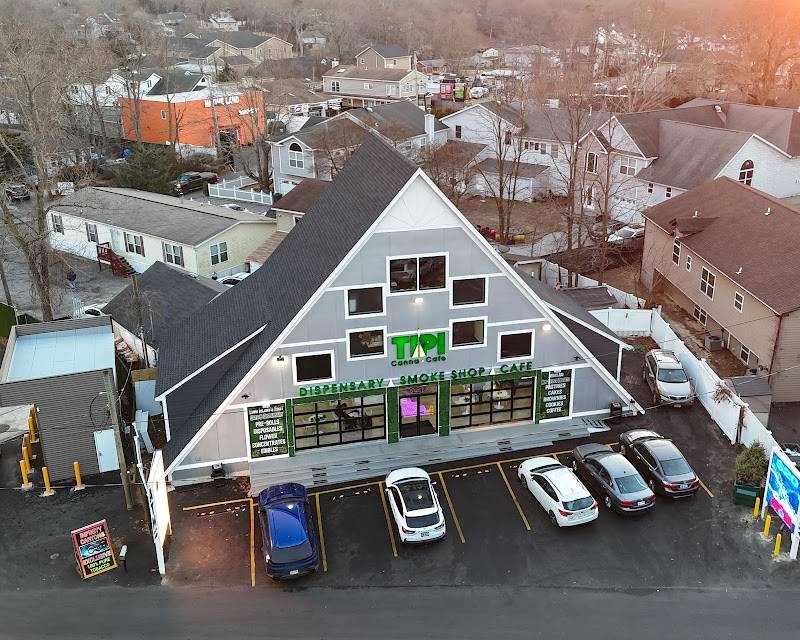 Tipi Canna Cafe